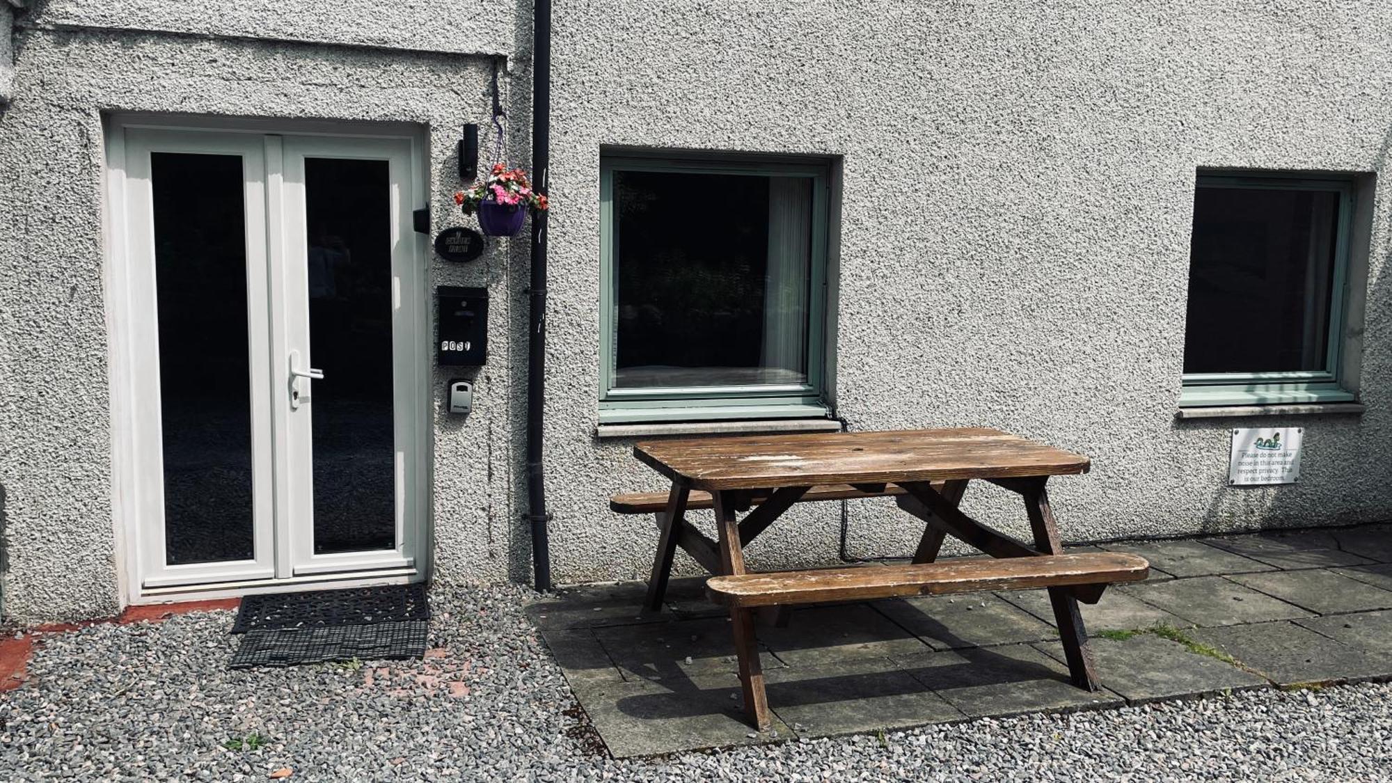 ドラムナドロッキットStylish Garden Flat Near Loch Nessアパートメント エクステリア 写真