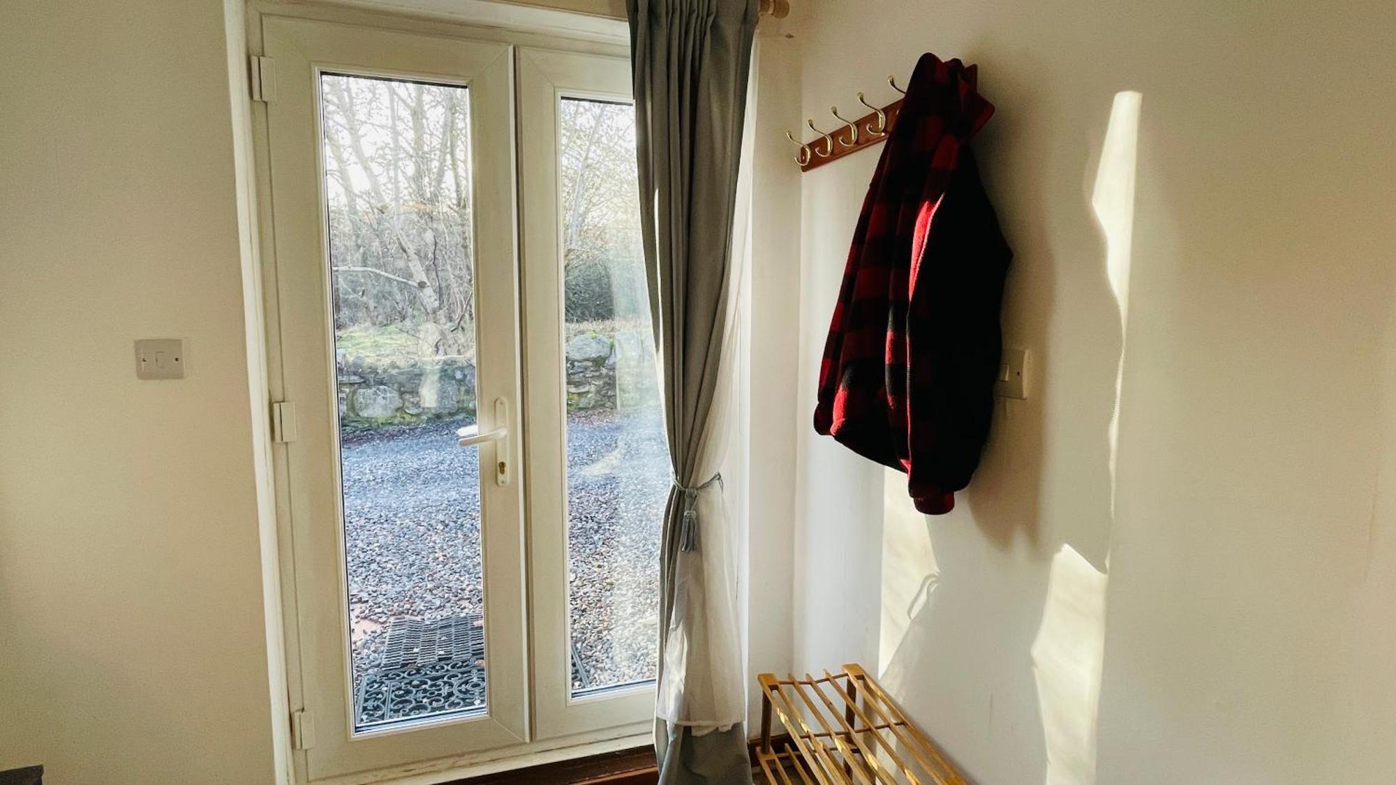 ドラムナドロッキットStylish Garden Flat Near Loch Nessアパートメント エクステリア 写真